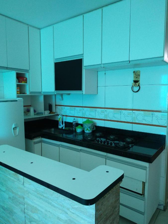 Apartamento Mobiliado 10 Minutos Da Praia Do Forte カボ・フリオ エクステリア 写真